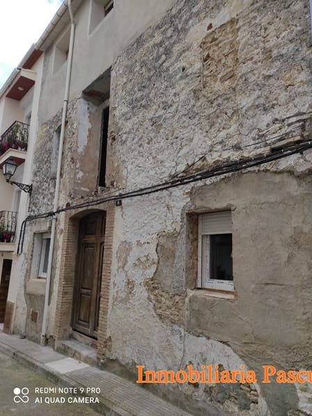 Villa for sale in Planes - € 30,000 (Ref: 9904885)