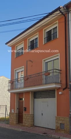 4 bedroom Villa for sale in Planes with garage - € 195,000 (Ref: 9904886)