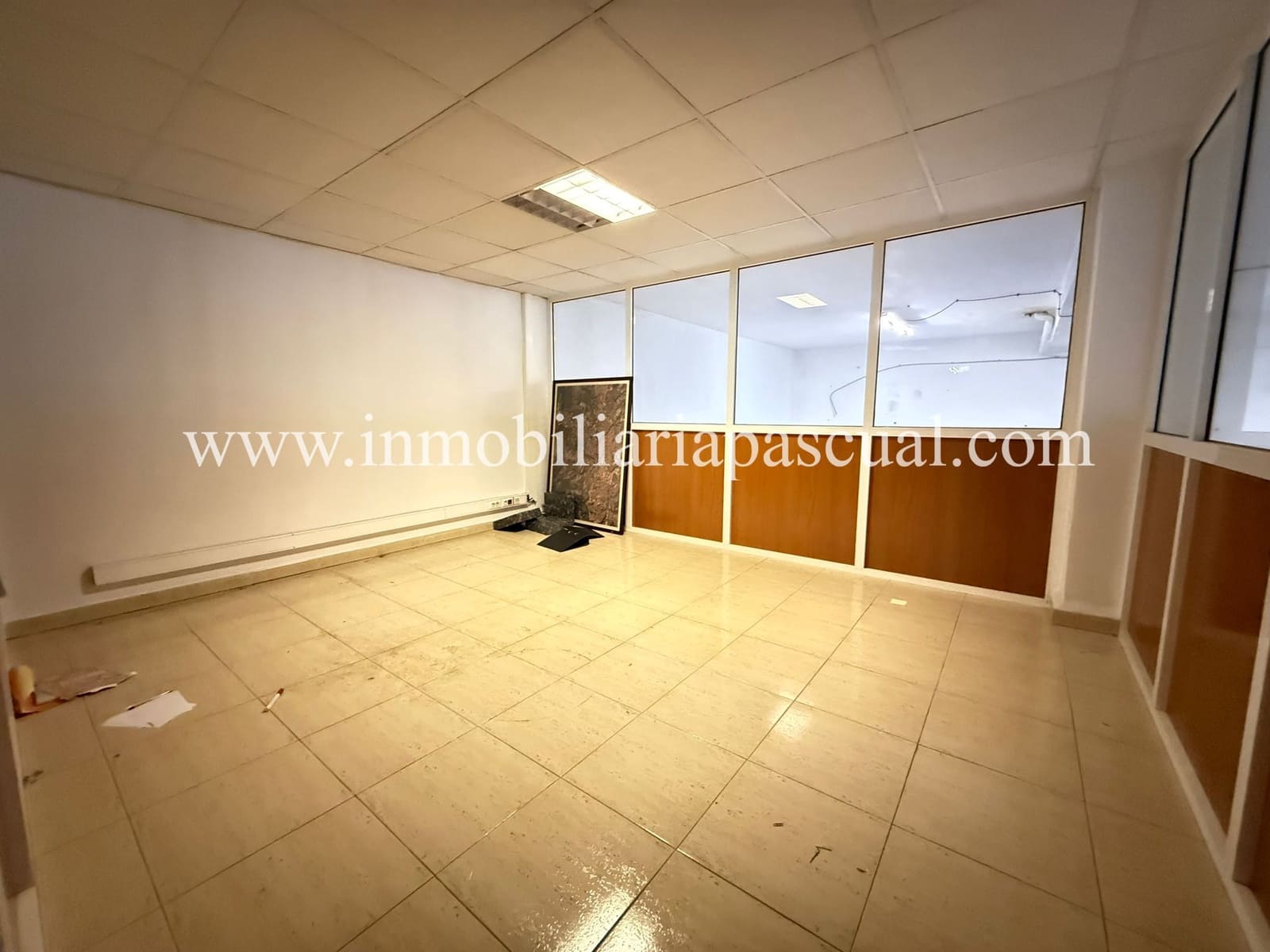 Gewerbe zu verkaufen in Alcoy / Alcoi - 200.000 € (Ref: 9905025)