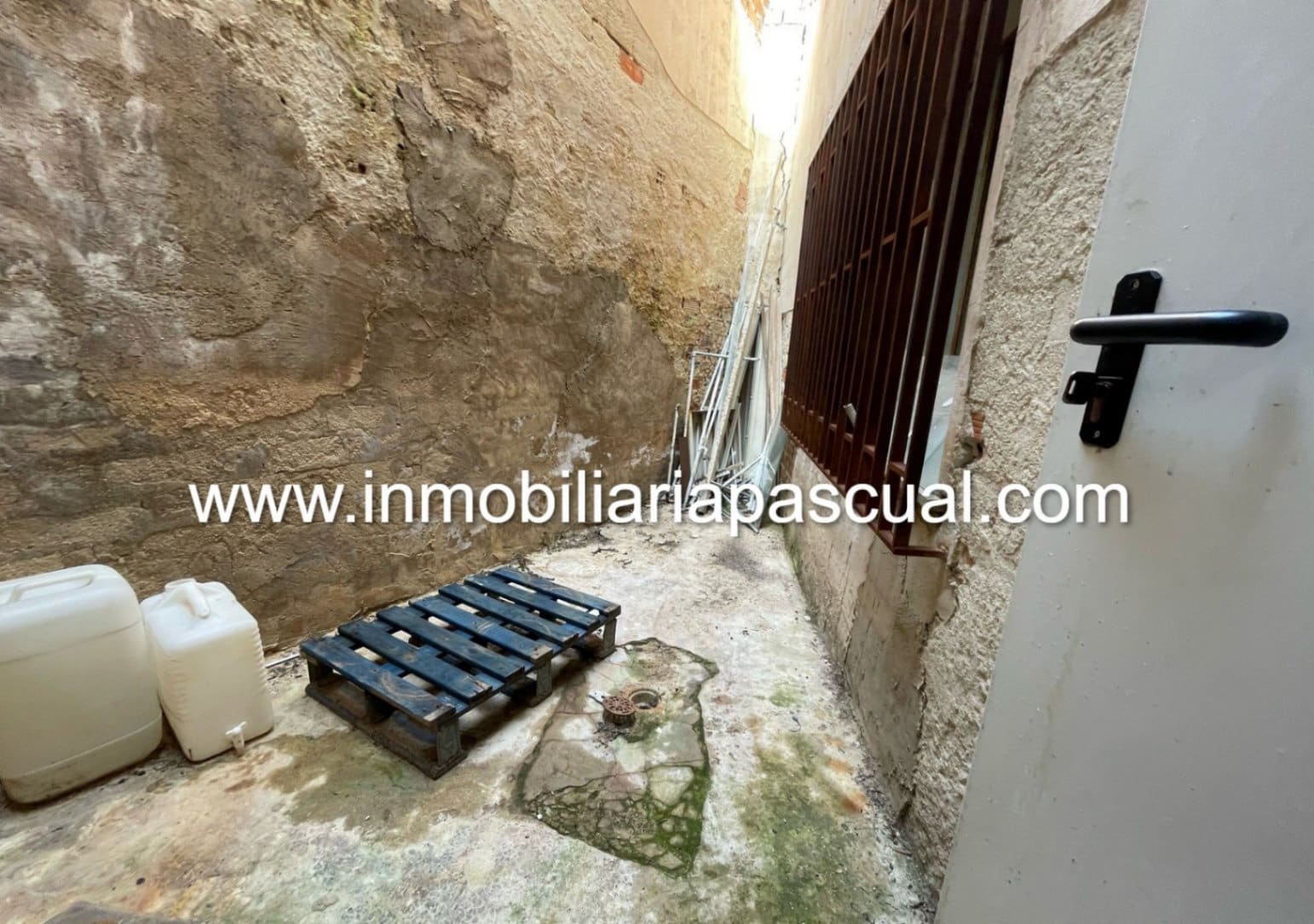 Gewerbe zu verkaufen in Cocentaina - 180.000 € (Ref: 9905028)