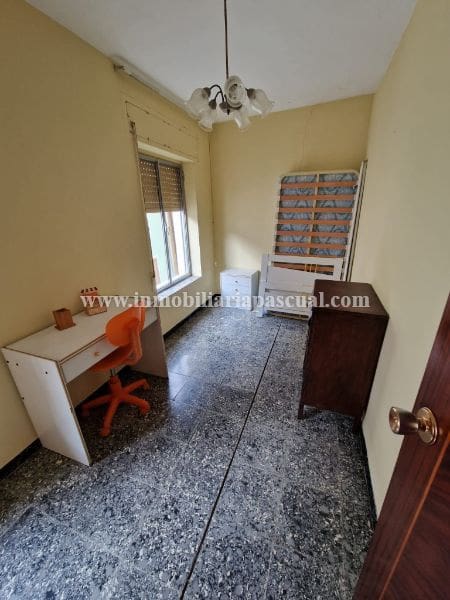 Villa for sale in Cocentaina - € 47,000 (Ref: 9906607)