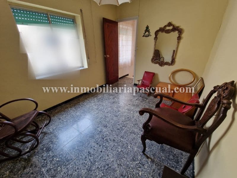 Villa for sale in Cocentaina - € 47,000 (Ref: 9906607)