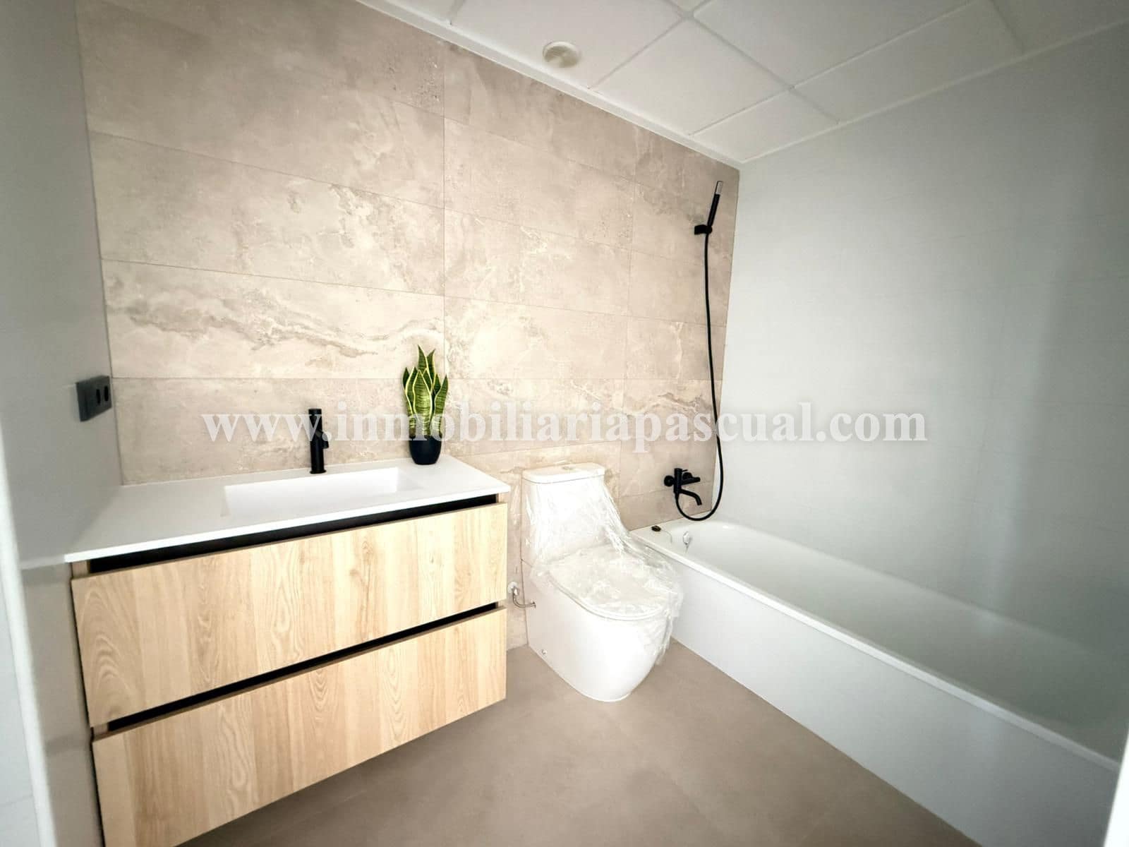 Piso de 3 habitaciones en Muro de Alcoy en venta - 208.990 € (Ref: 9932143)