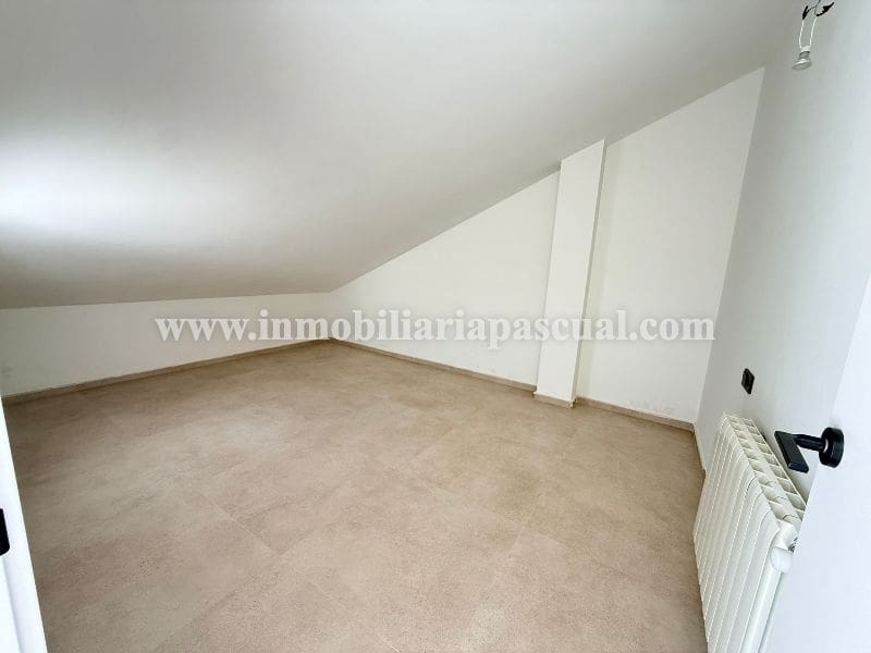 Apartamento de 4 habitaciones en Muro de Alcoy en venta con garaje - 285.990 € (Ref: 9932279)