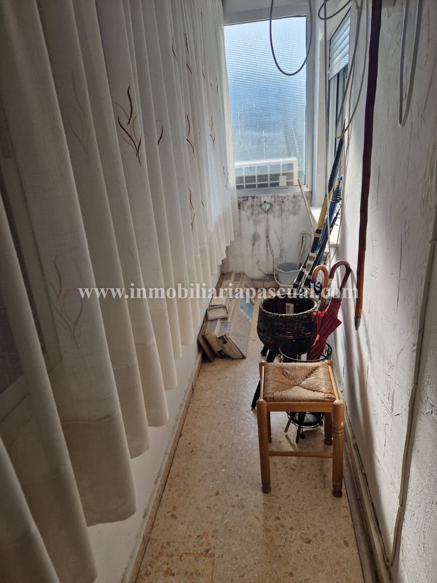 Piso de 4 habitaciones en Muro de Alcoy en venta - 97.000 € (Ref: 9990007)