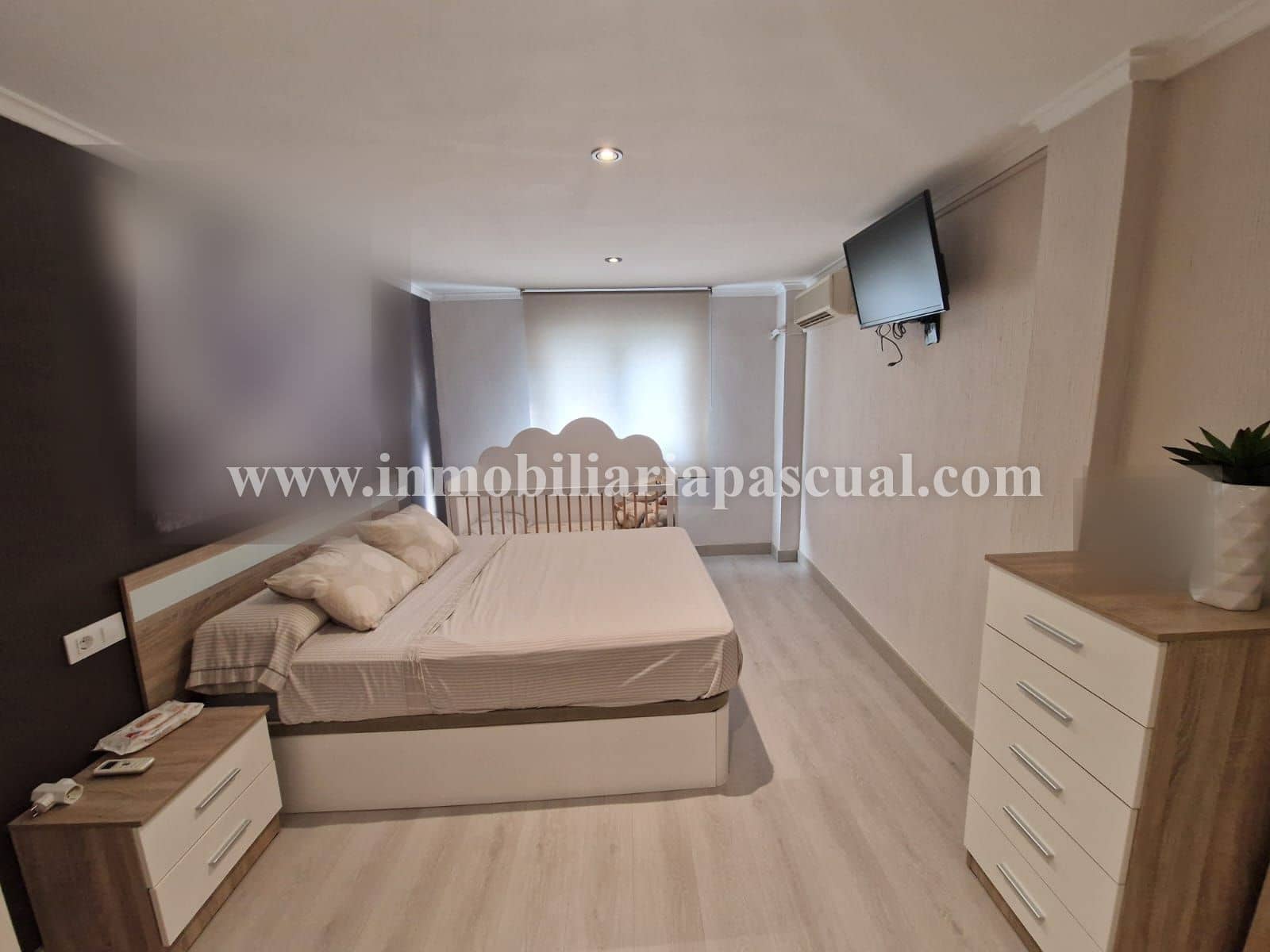 Piso de 4 habitaciones en Muro de Alcoy en venta - 97.000 € (Ref: 9990007)