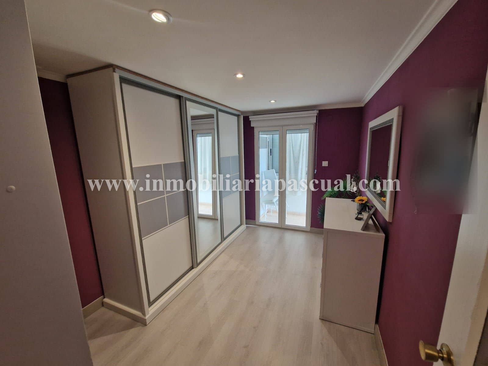 Piso de 4 habitaciones en Muro de Alcoy en venta - 97.000 € (Ref: 9990007)