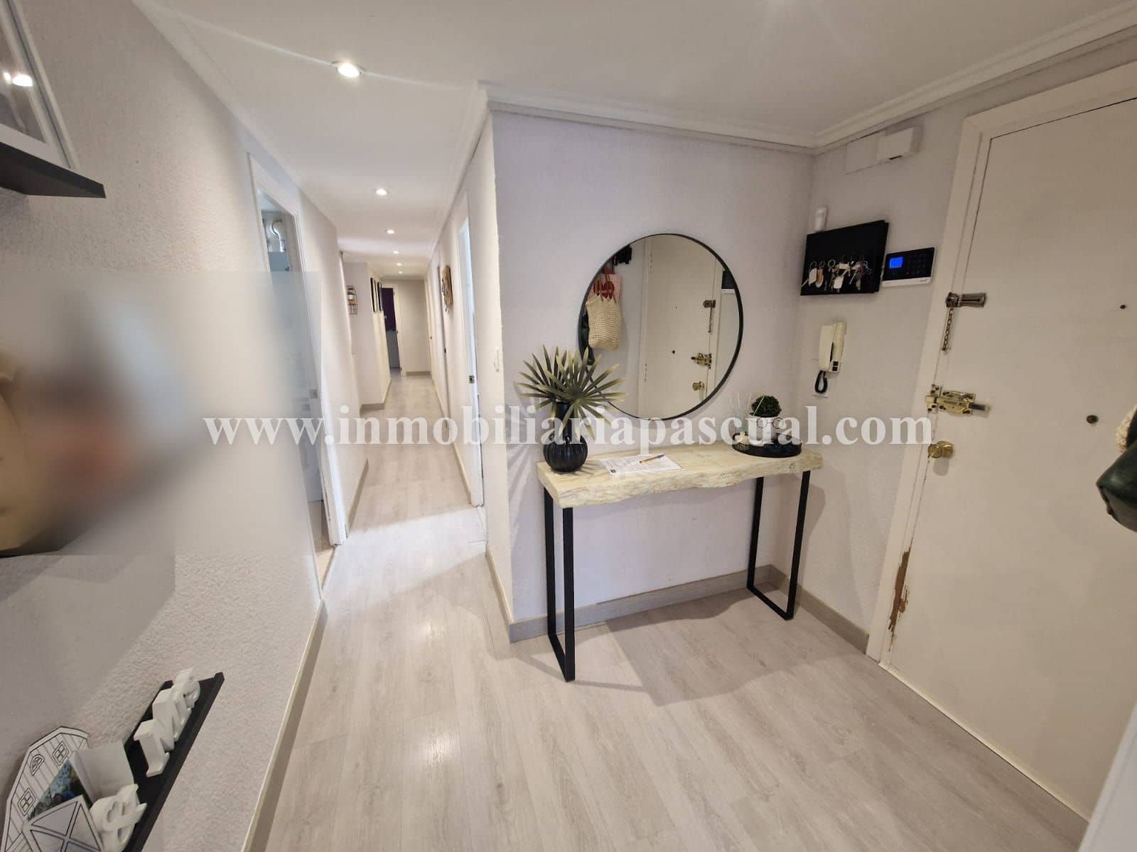 Piso de 4 habitaciones en Muro de Alcoy en venta - 97.000 € (Ref: 9990007)
