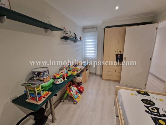 Piso de 4 habitaciones en Muro de Alcoy en venta - 97.000 € (Ref: 9990007)