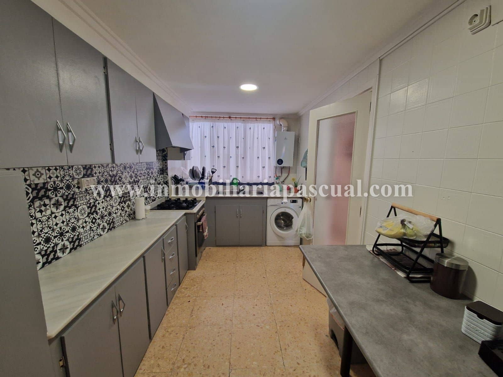 Piso de 4 habitaciones en Muro de Alcoy en venta - 97.000 € (Ref: 9990007)