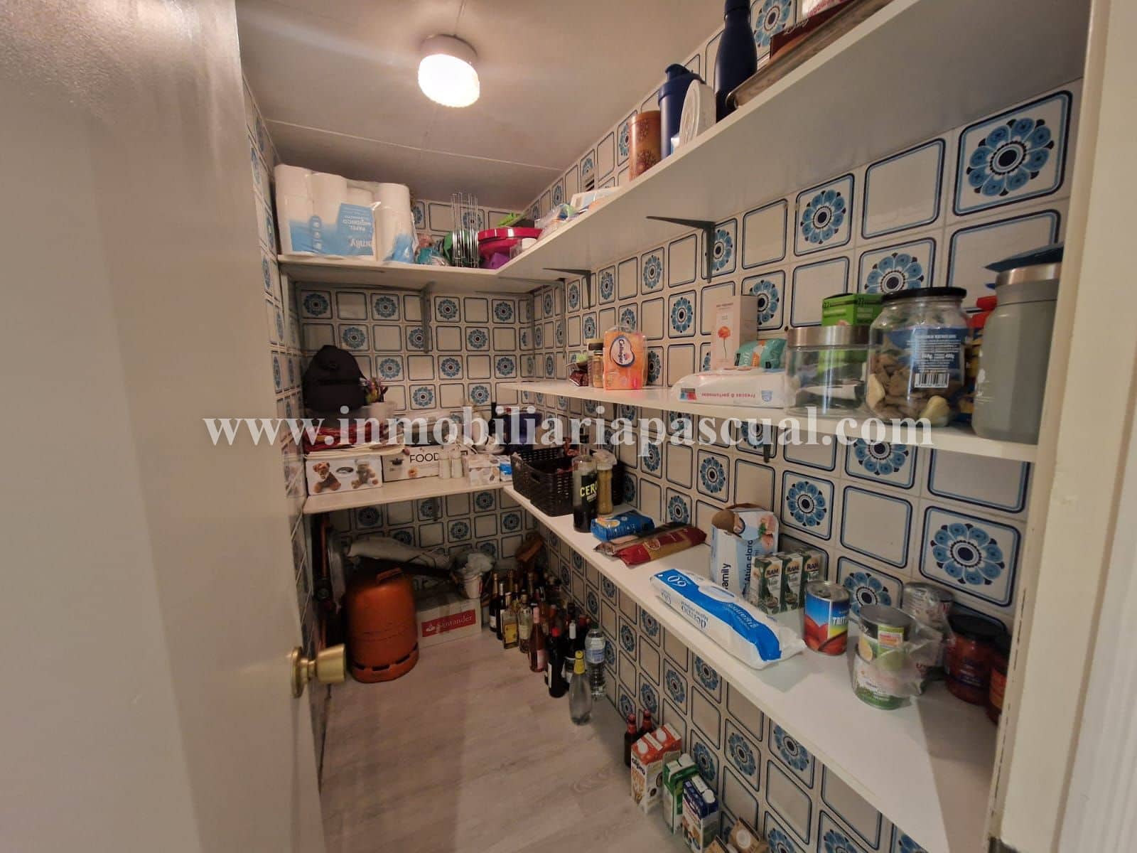 Piso de 4 habitaciones en Muro de Alcoy en venta - 97.000 € (Ref: 9990007)