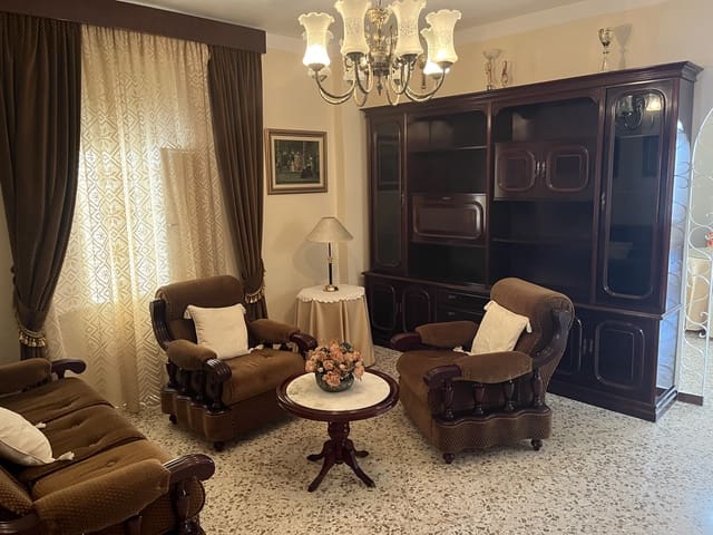 3 quarto Casa em Banda para arrendar em Alhaurín el Grande com garagem - 900 € (Ref: 10049654)