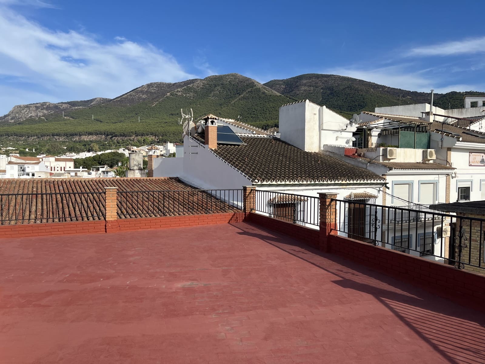 Maison de Ville de 3 chambres à louer à Alhaurin el Grande avec garage - 900 € (Ref: 10049654)