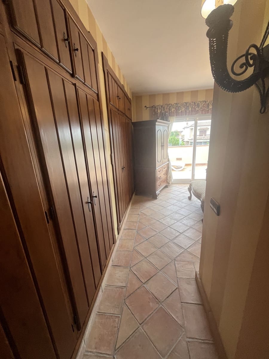 4 soverom Villa til leie i Alhaurin el Grande med svømmebasseng garasje - € 3 000 (Ref: 10049674)
