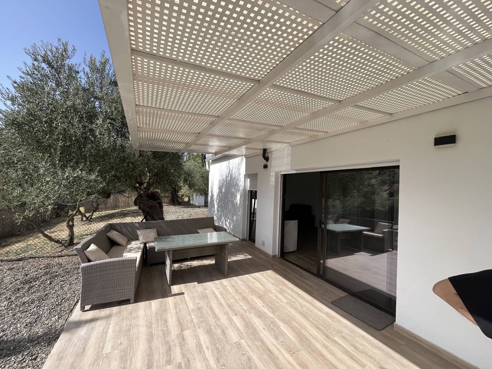 3 soveværelse Finca/Landehus til leje i Coin med swimmingpool - € 1.500 (Ref: 10052148)