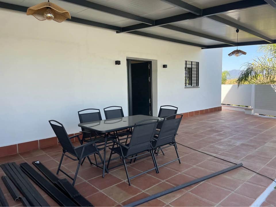 4 soveværelse Finca/Landehus til leje i Alhaurin el Grande med swimmingpool garage - € 1.800 (Ref: 10077270)