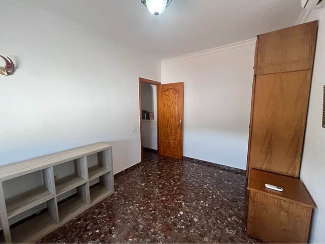 Apartamento de 3 habitaciones en Alhaurín de la Torre en alquiler - 1.200 € (Ref: 10078912)