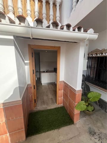 Studio for rent in Alhaurín de la Torre - € 650 (Ref: 10078915)