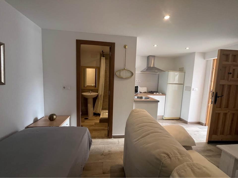Studio for rent in Alhaurin de la Torre - € 650 (Ref: 10078915)