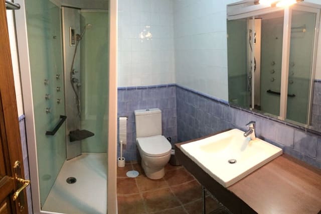 2 sovrum Semi-fristående Villa att hyra i Coín med pool garage - 1 000 € (Ref: 10084952)