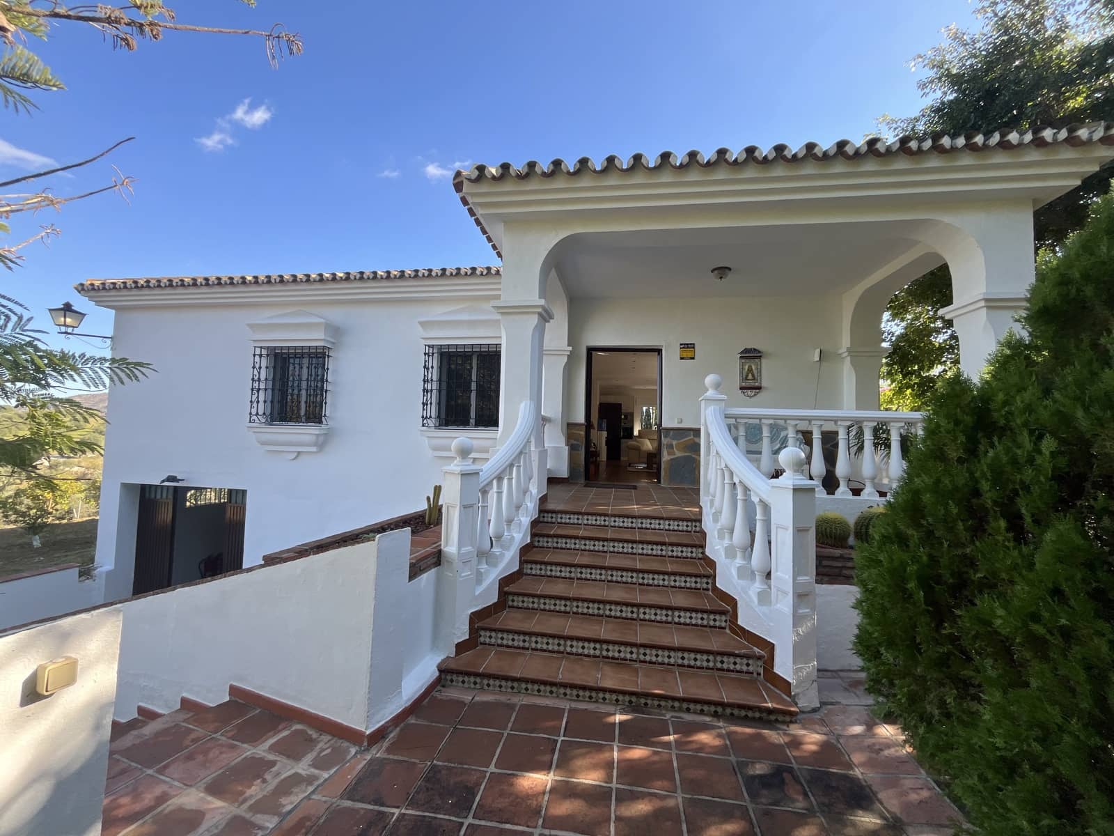3 bedroom Finca/Country House for rent in Alhaurin el Grande with pool garage - € 2,300 (Ref: 10111131)