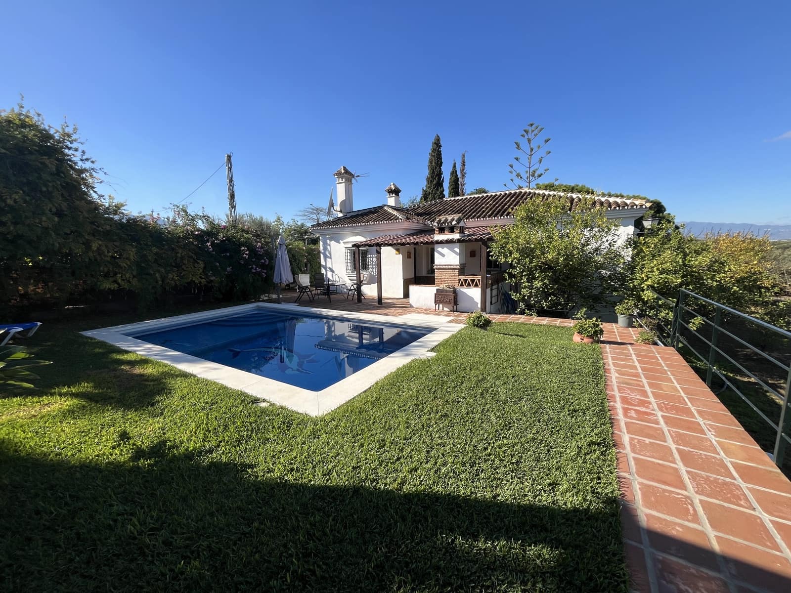 3 bedroom Finca/Country House for rent in Alhaurin el Grande with pool garage - € 2,300 (Ref: 10111131)