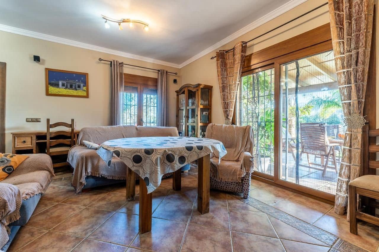 2 Zimmer Finca/Landgut zu vermieten in Coin mit Pool Garage - 1.700 € (Ref: 10127394)