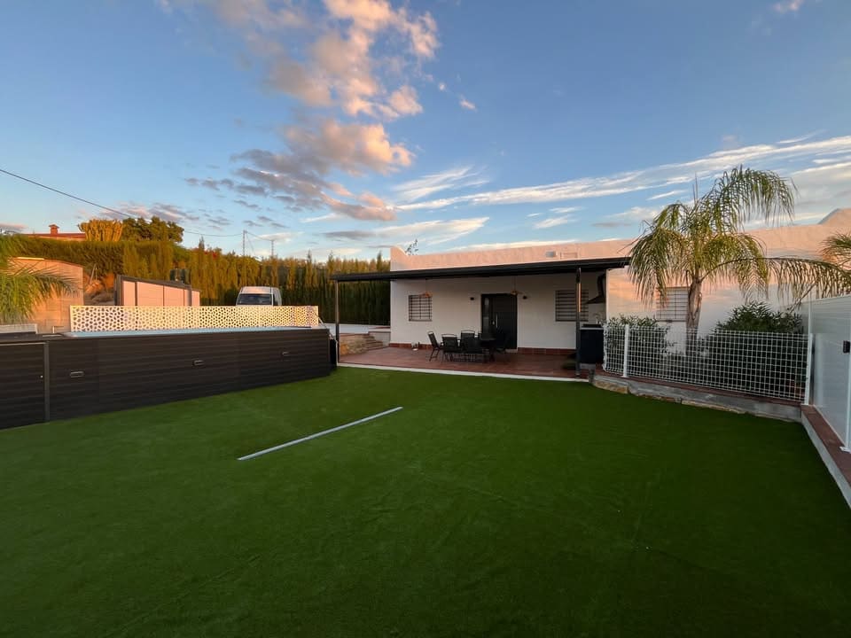 Finca/Casa Rural de 4 habitaciones en Alhaurín el Grande en alquiler con piscina garaje - 1.800 € (Ref: 10184076)