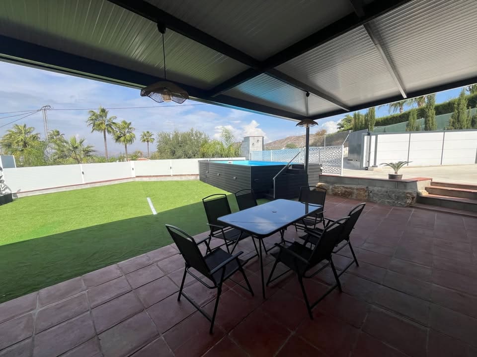 Finca/Casa Rural de 4 habitaciones en Alhaurín el Grande en alquiler con piscina garaje - 1.800 € (Ref: 10184076)