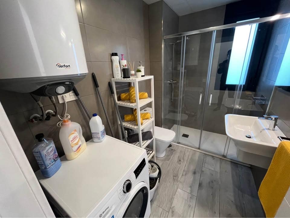 2 soveværelse Finca/Landehus til leje i Alhaurin el Grande med swimmingpool garage - € 1.700 (Ref: 10185350)