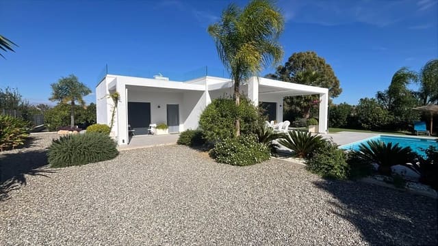 2 soveværelse Finca/Landehus til leje i Alhaurín el Grande med swimmingpool garage - € 1.700 (Ref: 10185350)