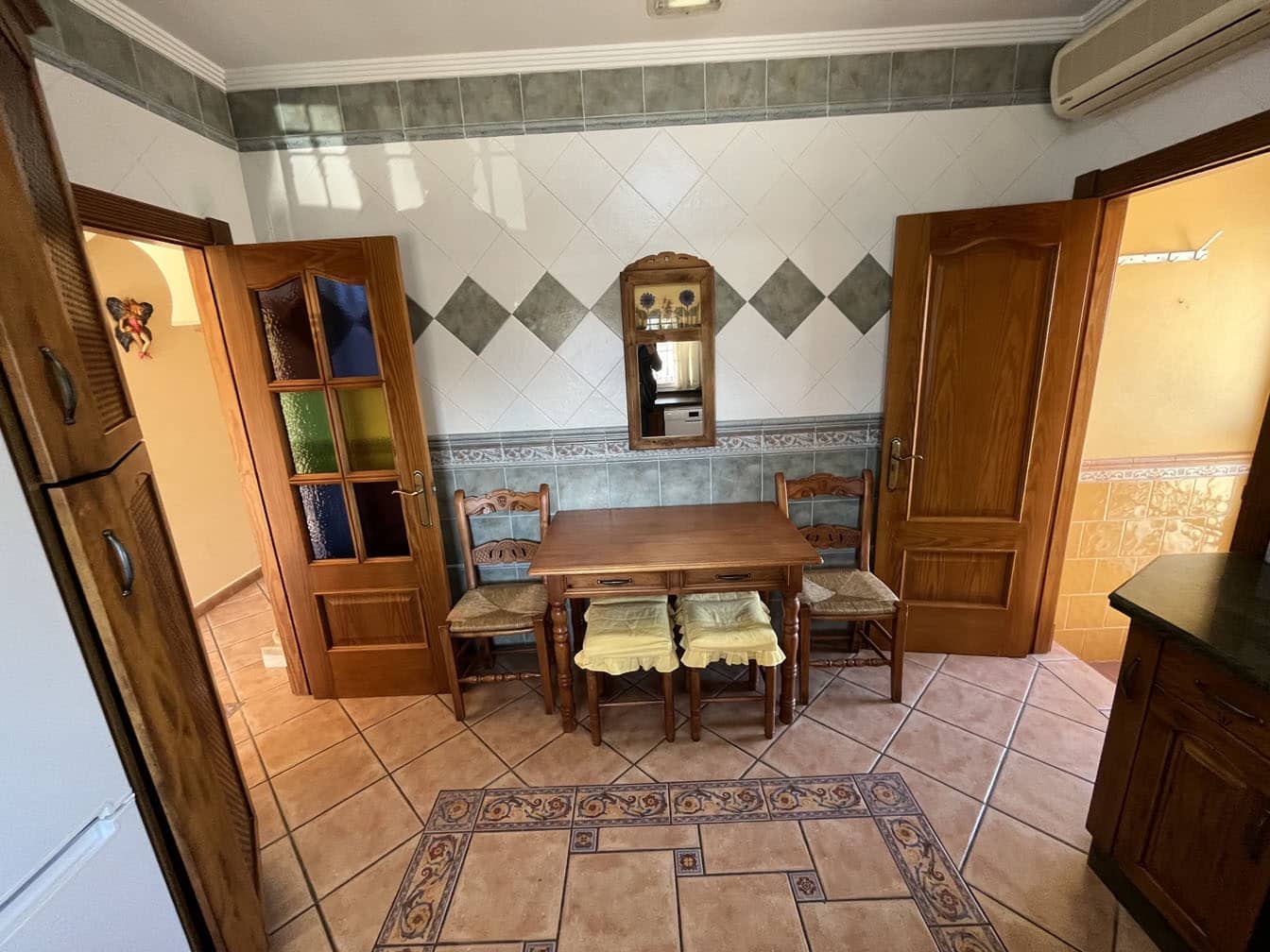 4 soveværelse Villa til leje i Alhaurin de la Torre med swimmingpool garage - € 2.000 (Ref: 8051893)