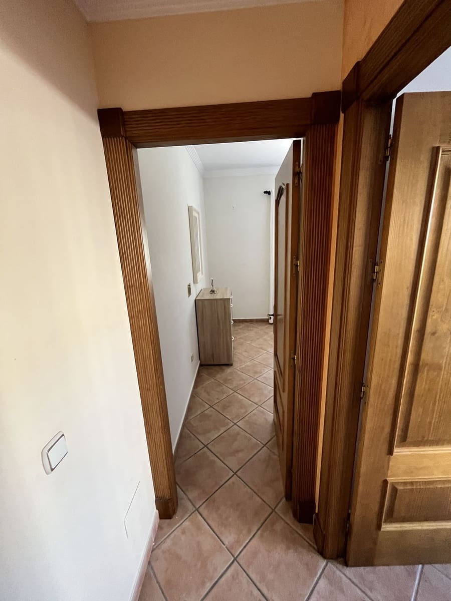 4 soveværelse Villa til leje i Alhaurin de la Torre med swimmingpool garage - € 2.000 (Ref: 8051893)