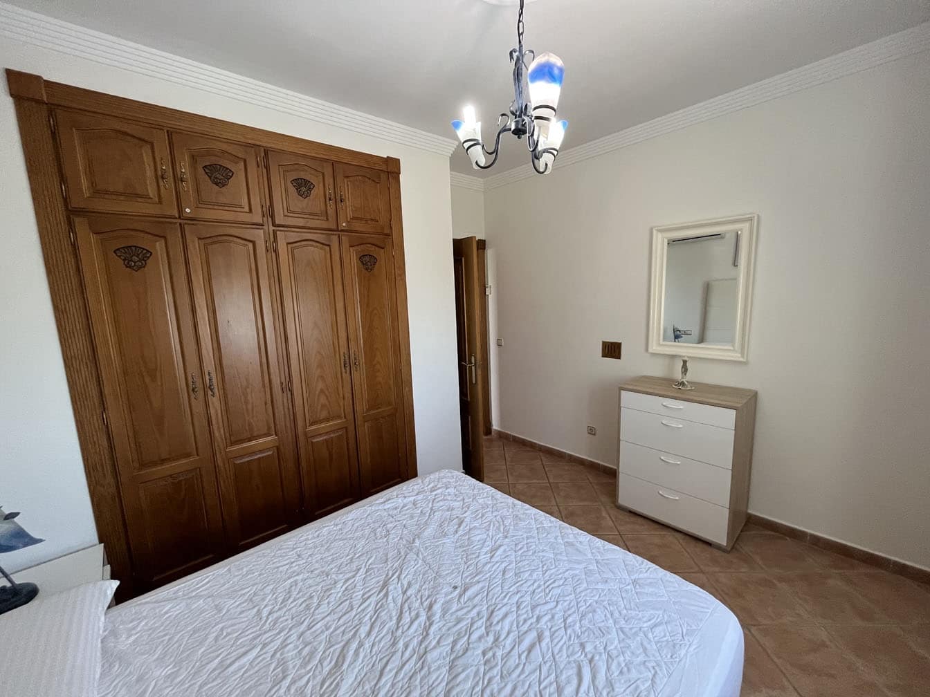 4 soveværelse Villa til leje i Alhaurin de la Torre med swimmingpool garage - € 2.000 (Ref: 8051893)