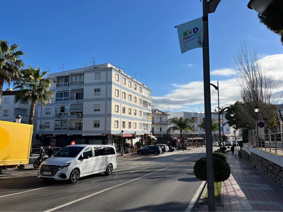 2 bedroom Apartment for rent in Alhaurin el Grande - € 700 (Ref: 8791594)