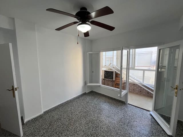 2 makuuhuone Huoneisto vuokrattavana paikassa Alhaurín el Grande - 700 € (Ref: 8791594)