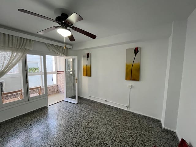 2 makuuhuone Huoneisto vuokrattavana paikassa Alhaurín el Grande - 700 € (Ref: 8791594)