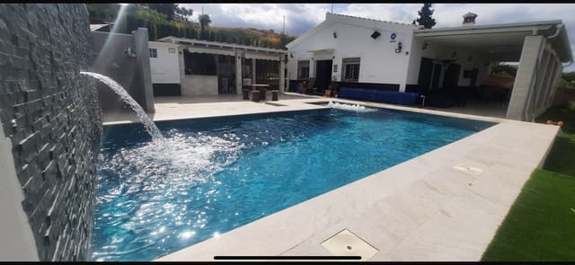 3 bedroom Finca/Country House for rent in Alhaurín el Grande with pool - € 1,800 (Ref: 9058665)