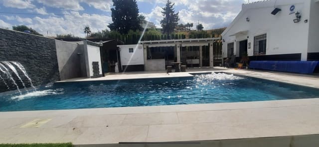 3 bedroom Finca/Country House for rent in Alhaurín el Grande with pool - € 1,800 (Ref: 9058665)