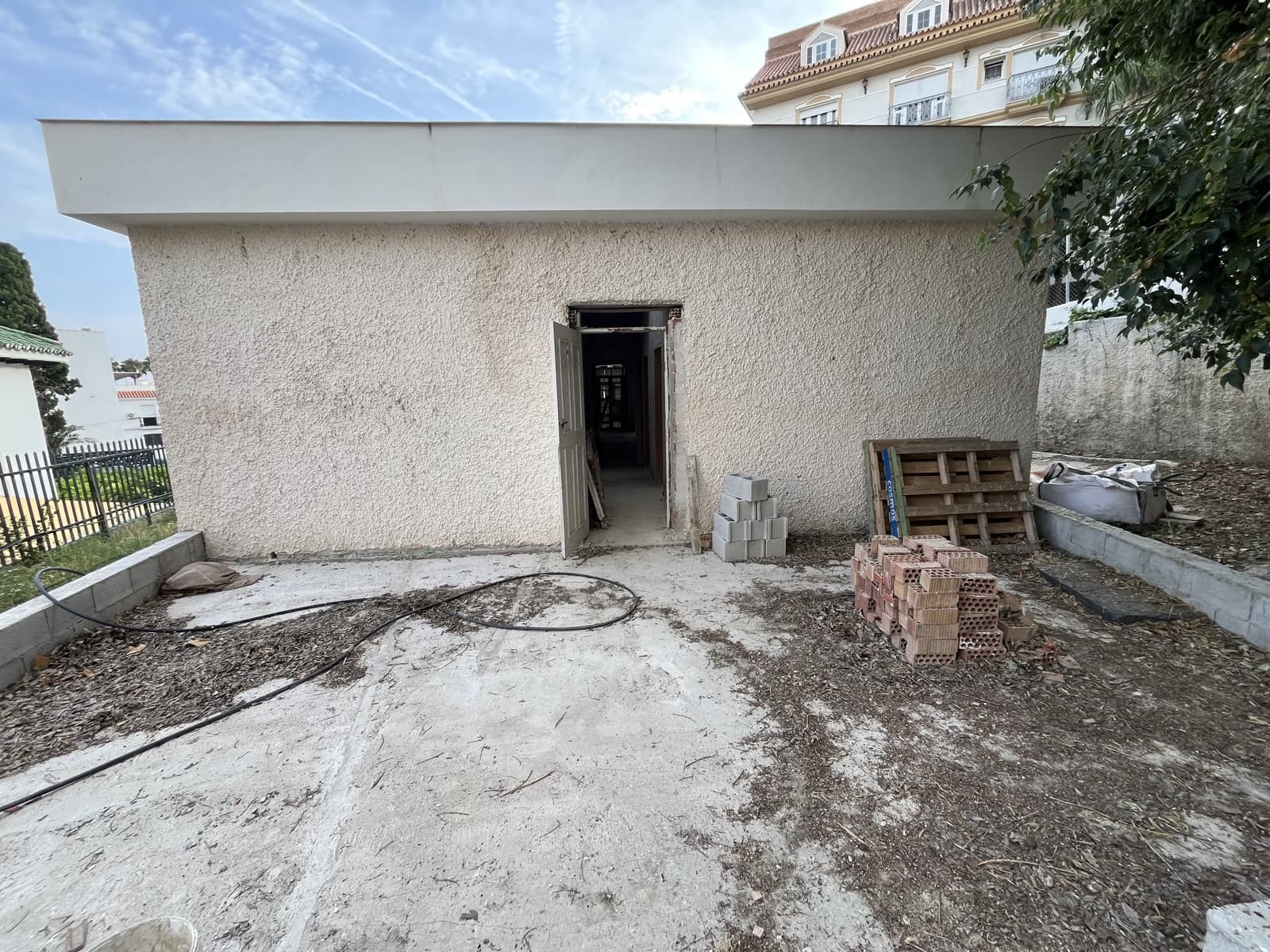 2 slaapkamer Villa te koop in Alhaurin el Grande - € 270.000 (Ref: 9064407)