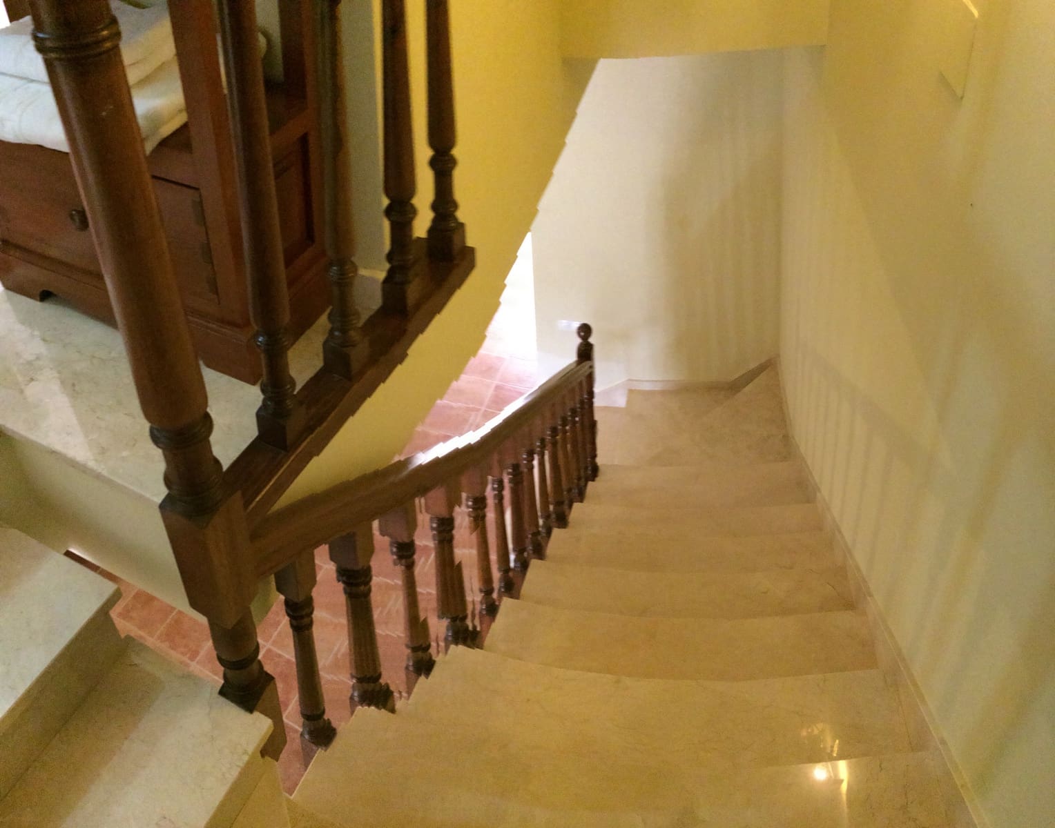 2 bedroom Semi-detached Villa for rent in Alhaurin el Grande with pool - € 1,200 (Ref: 9101713)