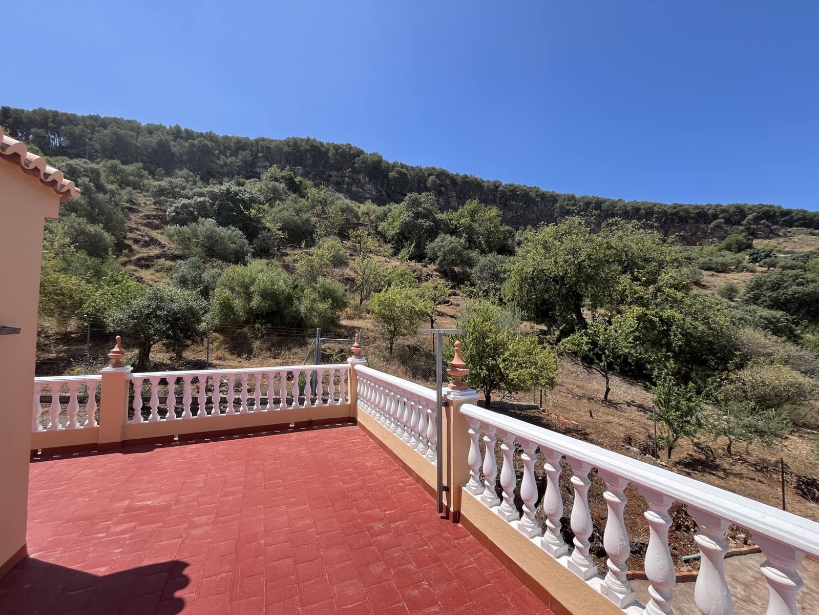 3 Zimmer Villa zu verkaufen in Alhaurin el Grande mit Pool Garage - 690.000 € (Ref: 9125871)