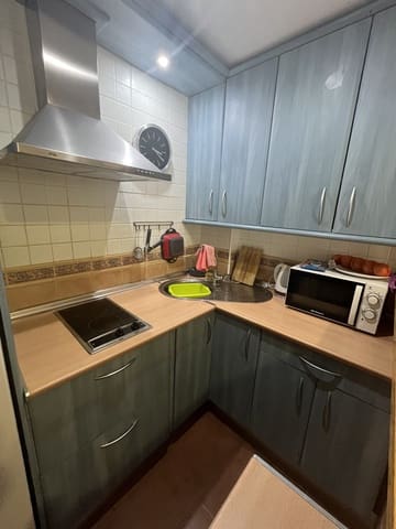 1 soverom Leilighet til leie i Benalmádena - € 850 (Ref: 9133639)