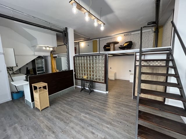 1 bedroom Loft for rent in Coín - € 700 (Ref: 9148828)