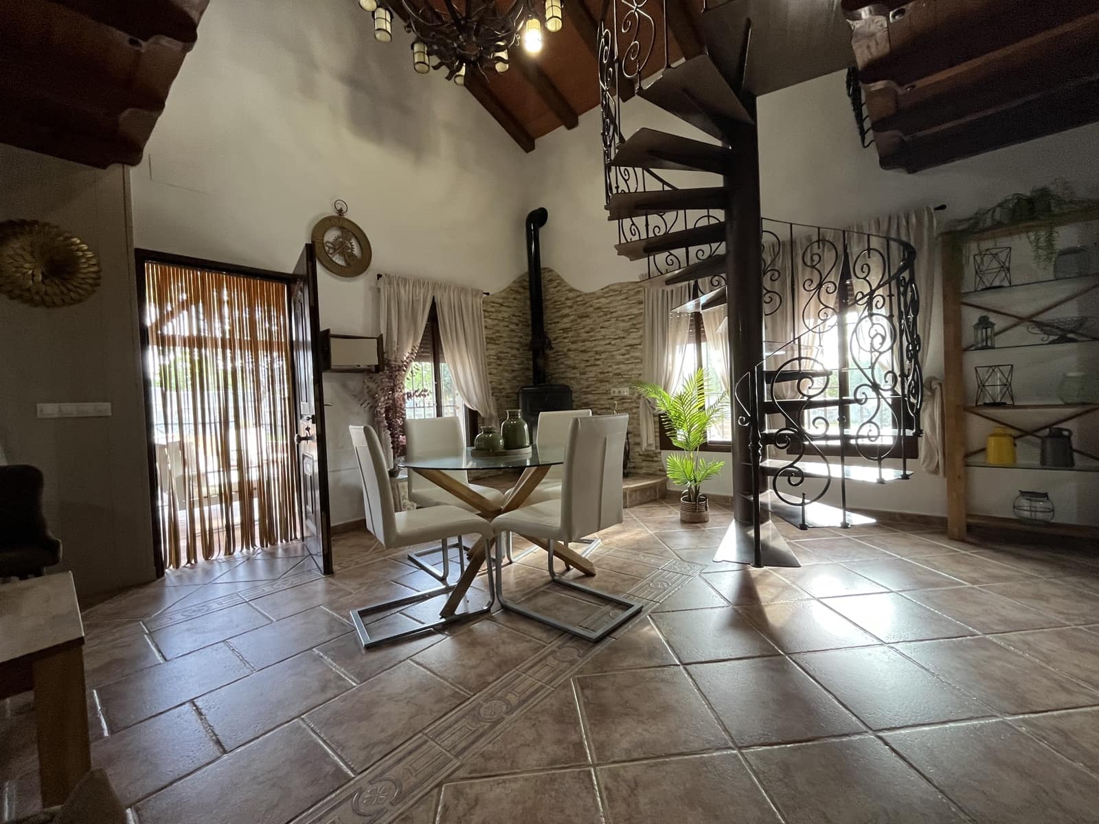 4 makuuhuone Maalaistalo vuokrattavana paikassa Cartama mukana uima-altaan 
autotalli - 1 800 € (Ref: 9287890)