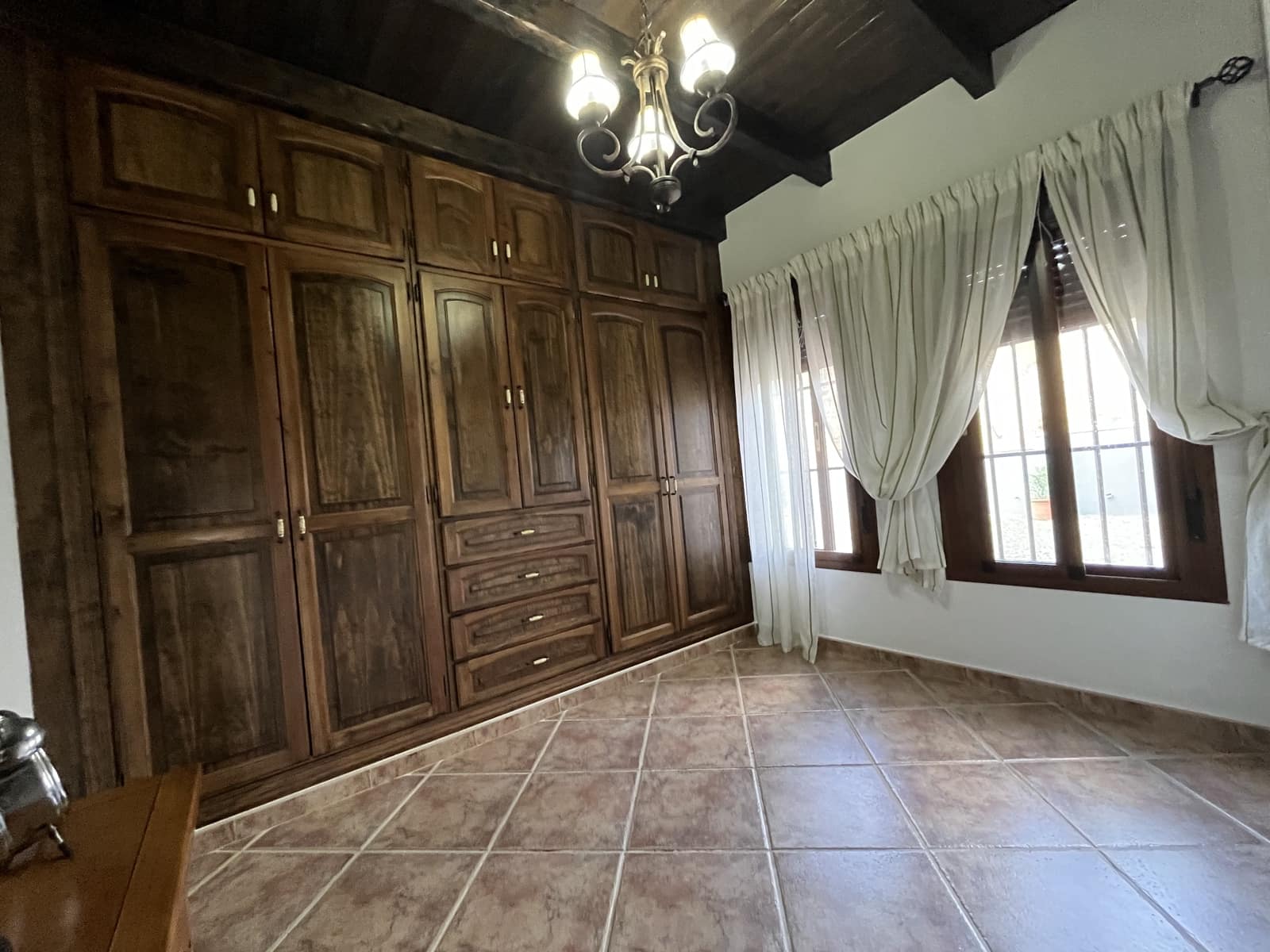 4 makuuhuone Maalaistalo vuokrattavana paikassa Cartama mukana uima-altaan 
autotalli - 1 800 € (Ref: 9287890)