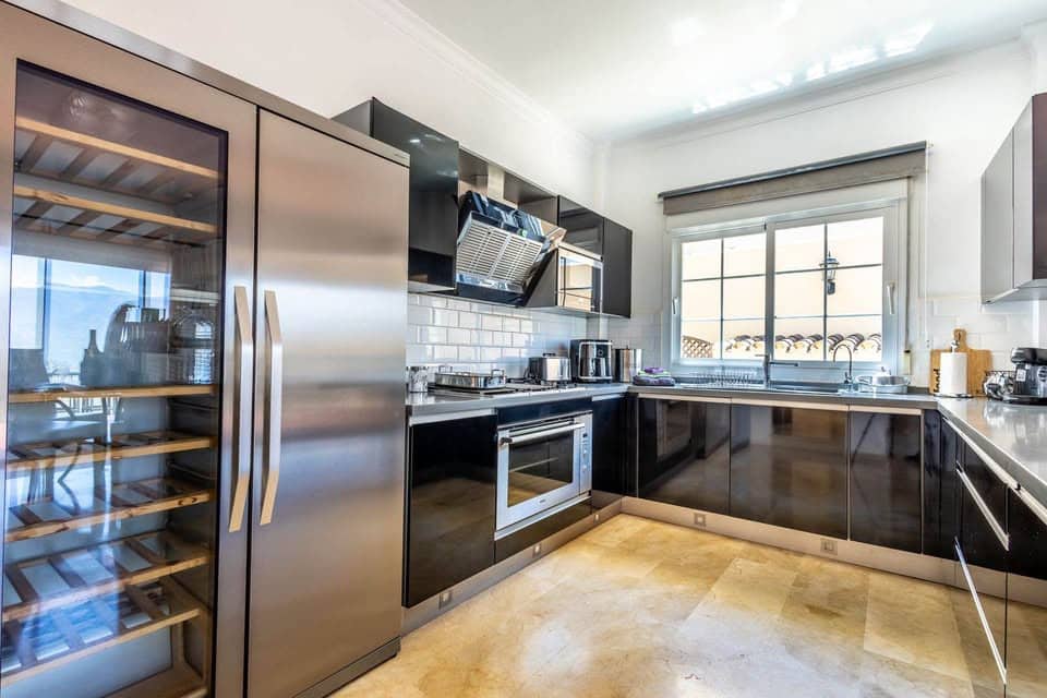 3 soverom Villa til leie i Alhaurin el Grande med svømmebasseng garasje - € 3 500 (Ref: 9360763)