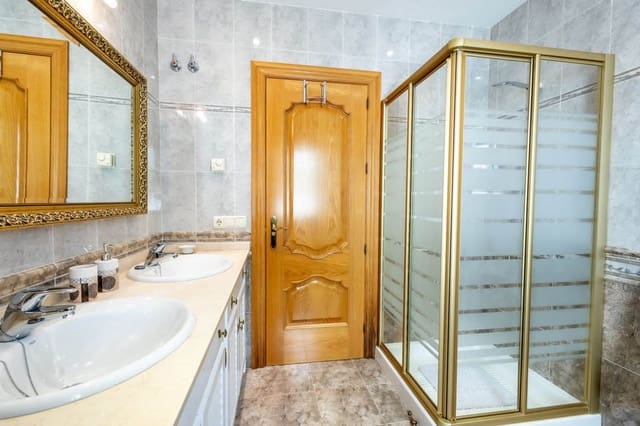 3 soverom Villa til leie i Alhaurín el Grande med svømmebasseng garasje - € 3 500 (Ref: 9360763)