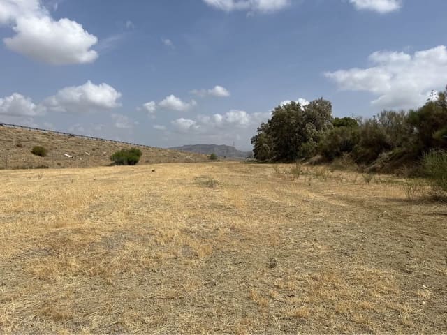 Finca/Landehus til salg i Cártama - € 170.000 (Ref: 9371143)