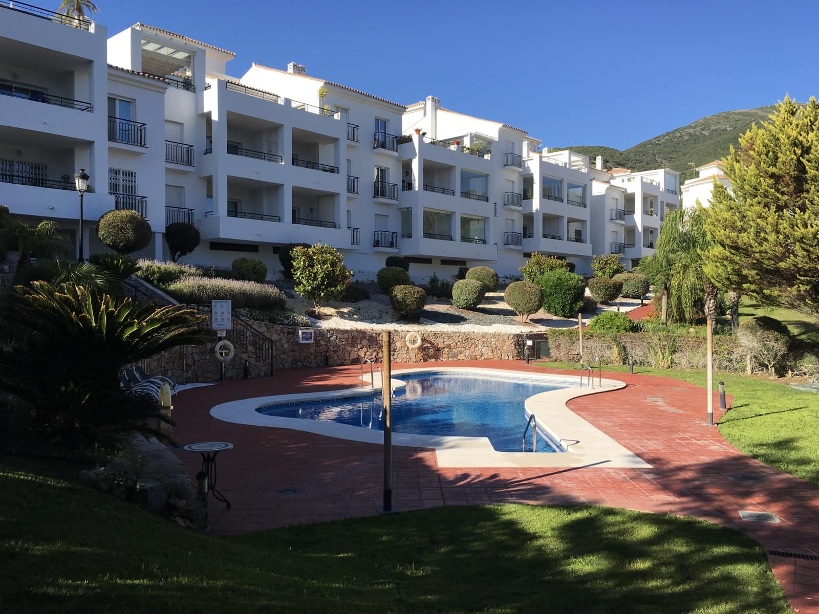 2 bedroom Apartment for rent in Alhaurin Golf with pool - € 1,000 (Ref: 9433381)